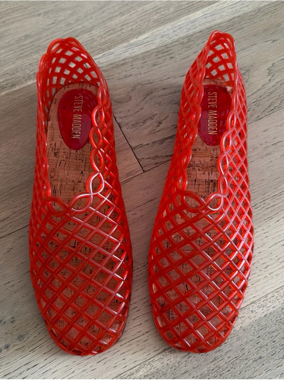 Steve Madden red jelly flats